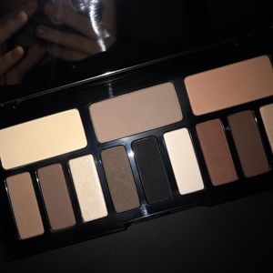 🌸2/$30🌸 Kat Von D Shade+Light Eyeshadow Palette